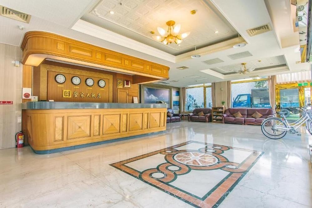 Fong Jia Hotel