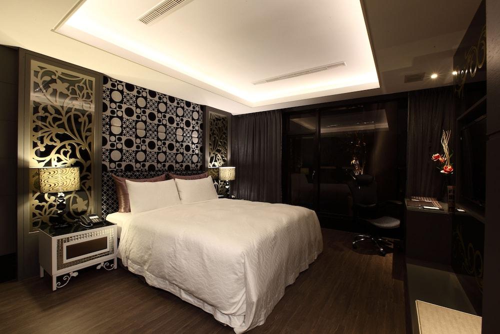 Icloud Luxury Resort & Hotel