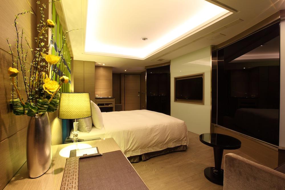 Icloud Luxury Resort & Hotel
