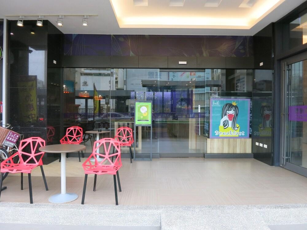 S&E Hotel