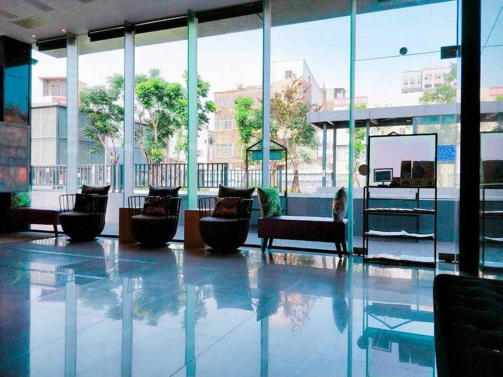 S&E Hotel
