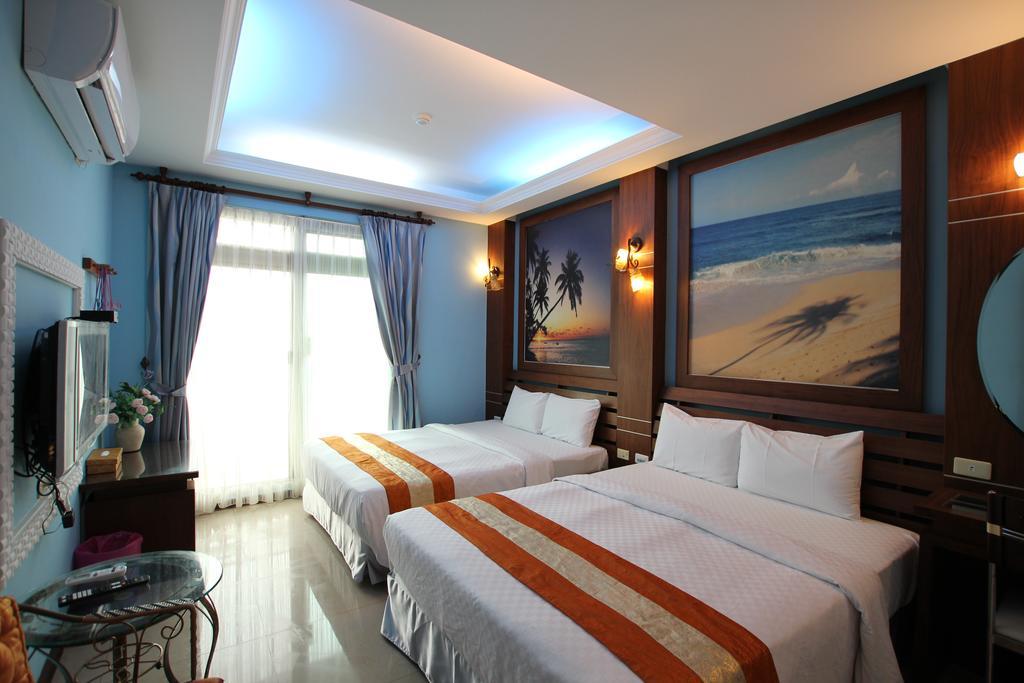 Seashell Bay Hotel