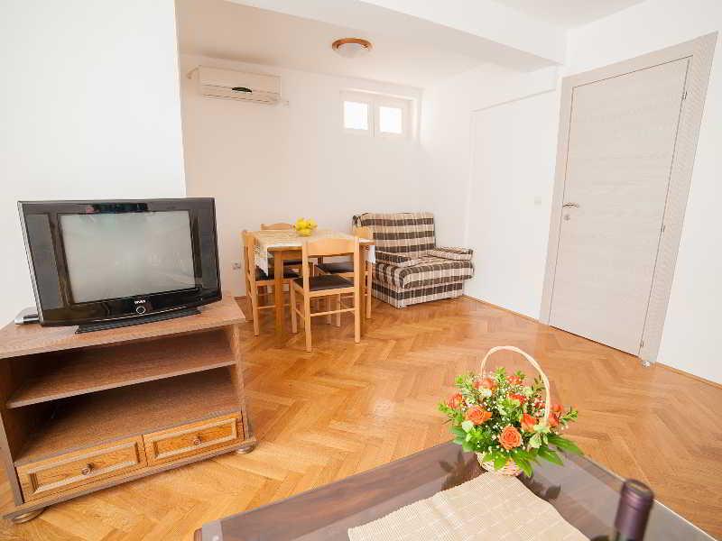 Apartments Ivan