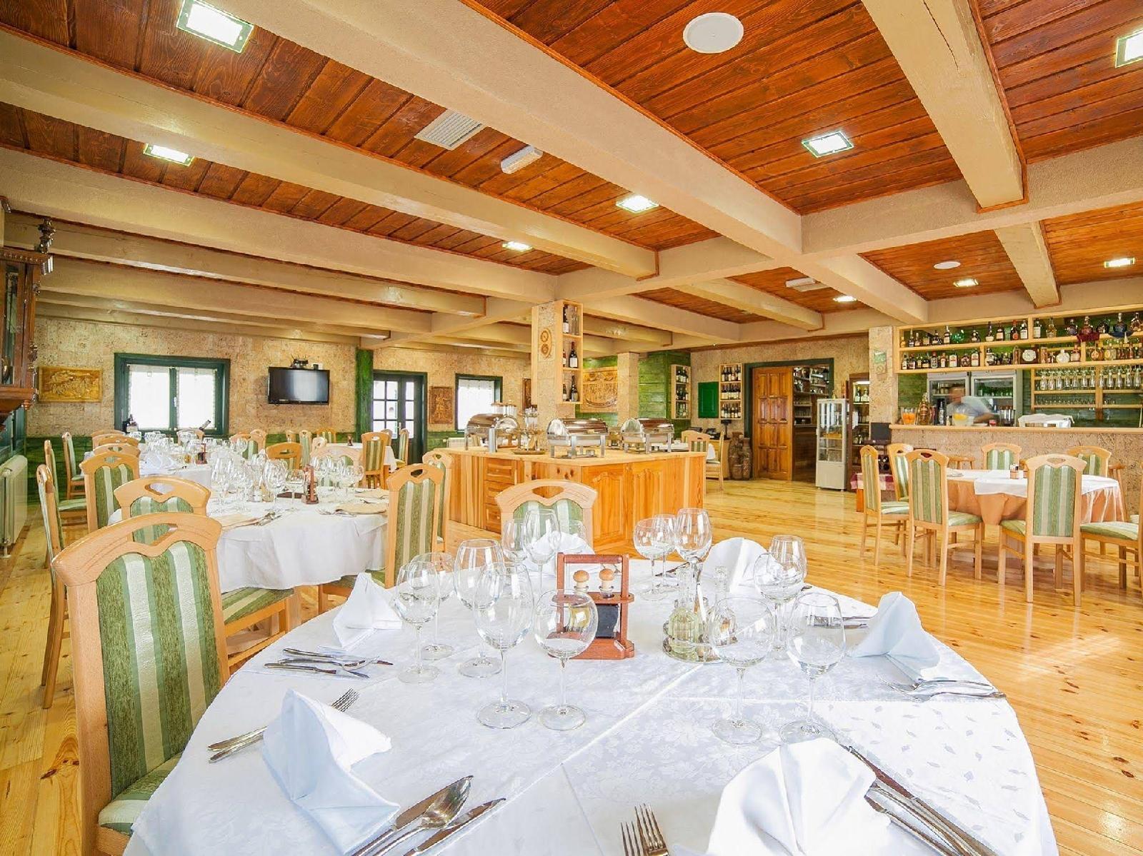 Hotel & Resort Gacka