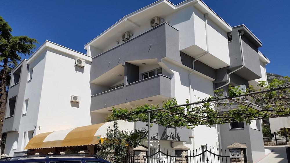 Apartments Kojic