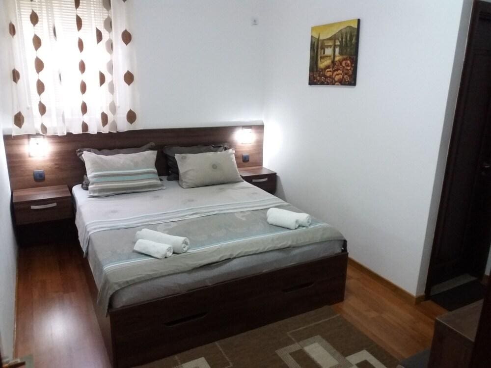 Apartments Kojic