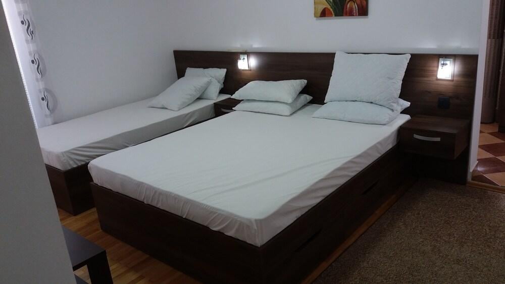 Apartments Kojic