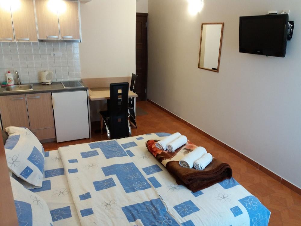 Apartments Kojic
