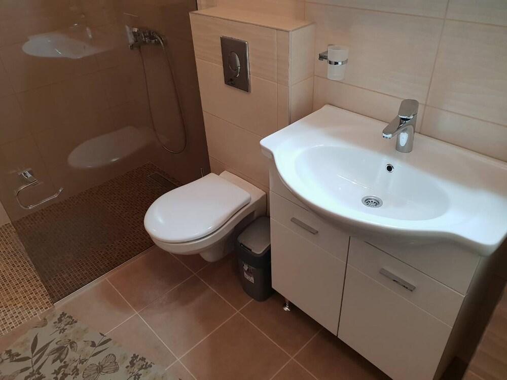 Apartments Kojic