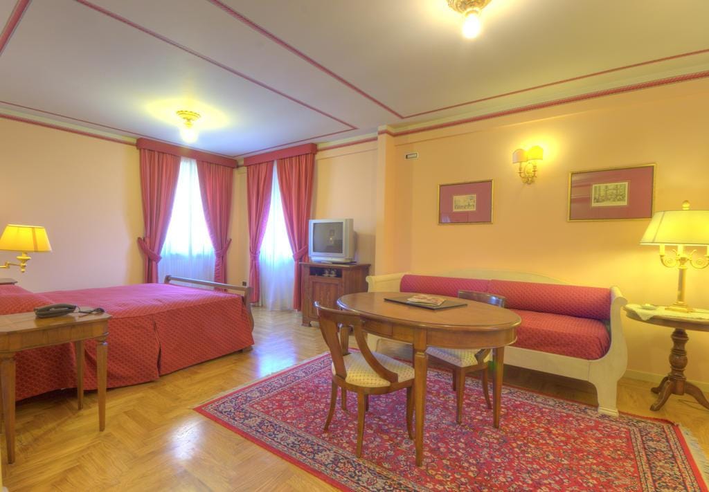 Hotel Ristorante Marchese Del Grillo
