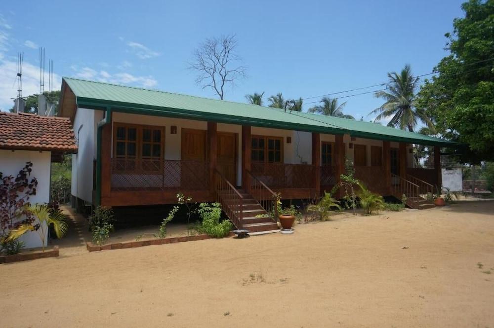 Coco Bay