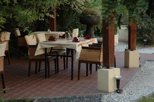 Hotel Golden Eagle