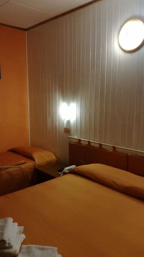 Albergo Airone