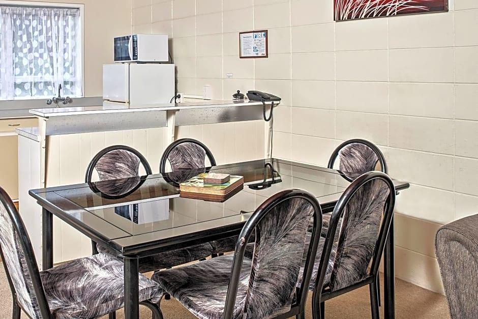 Tourist Court Motel