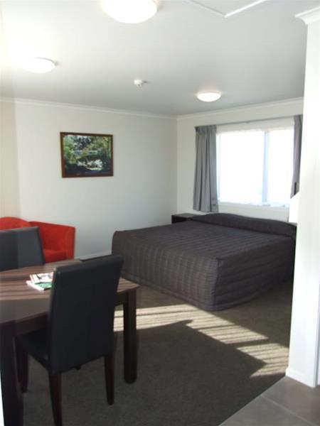 Brooklyn Motor Lodge