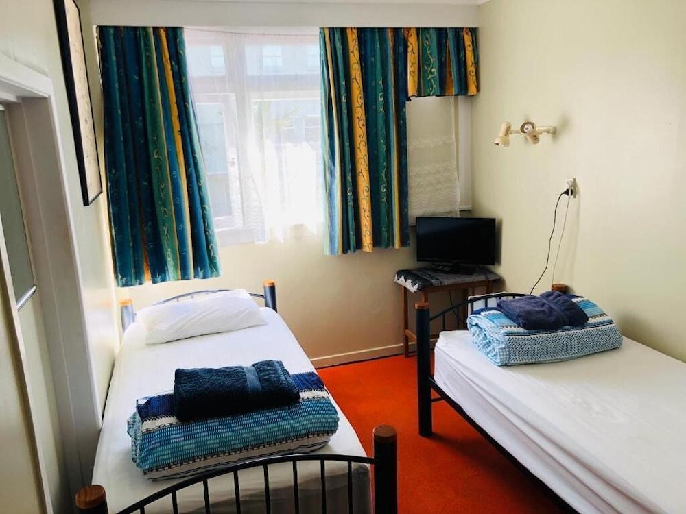 Ariki Backpackers