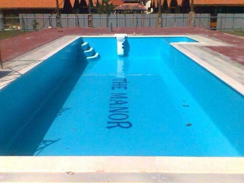 The Manor Beach Resort