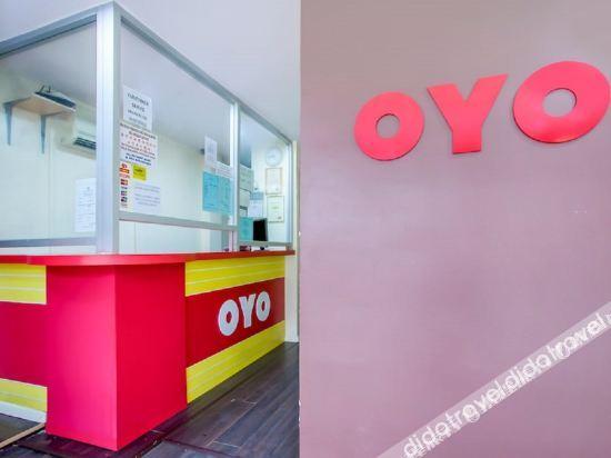 OYO 90281 Hotel Taj