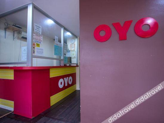 OYO 90281 Hotel Taj