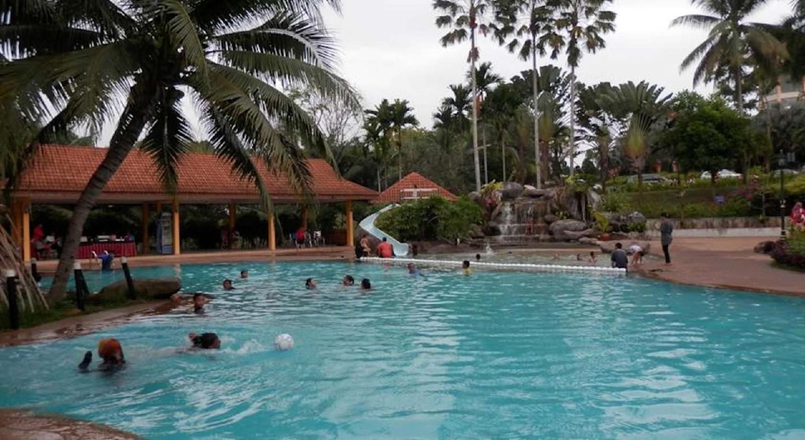 Felda Residence Tekam
