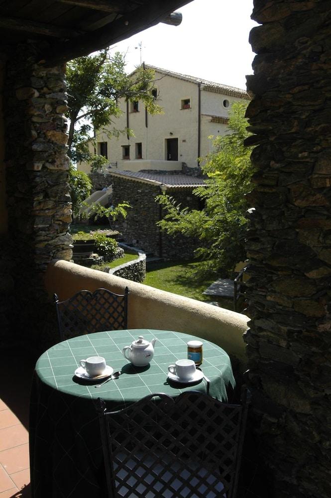 Il Borgo della Marinella