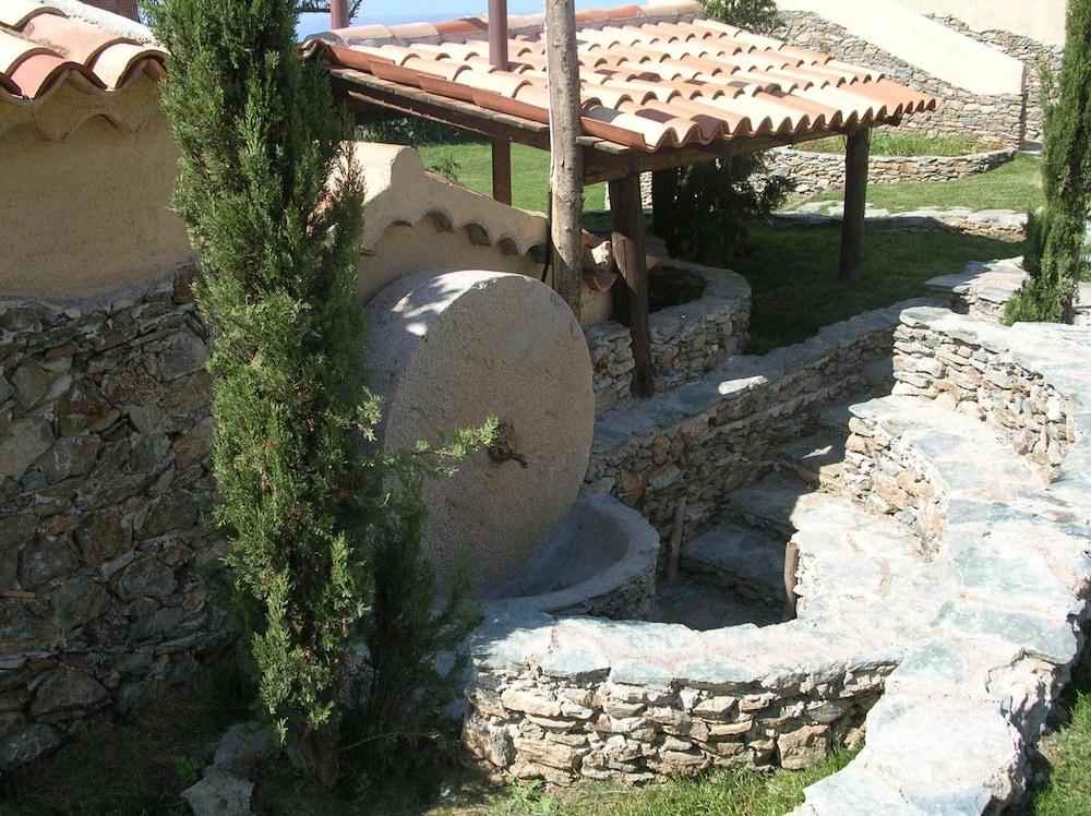 Il Borgo della Marinella