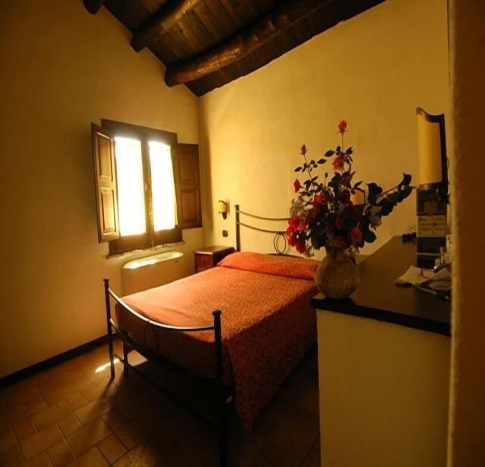 Il Borgo della Marinella