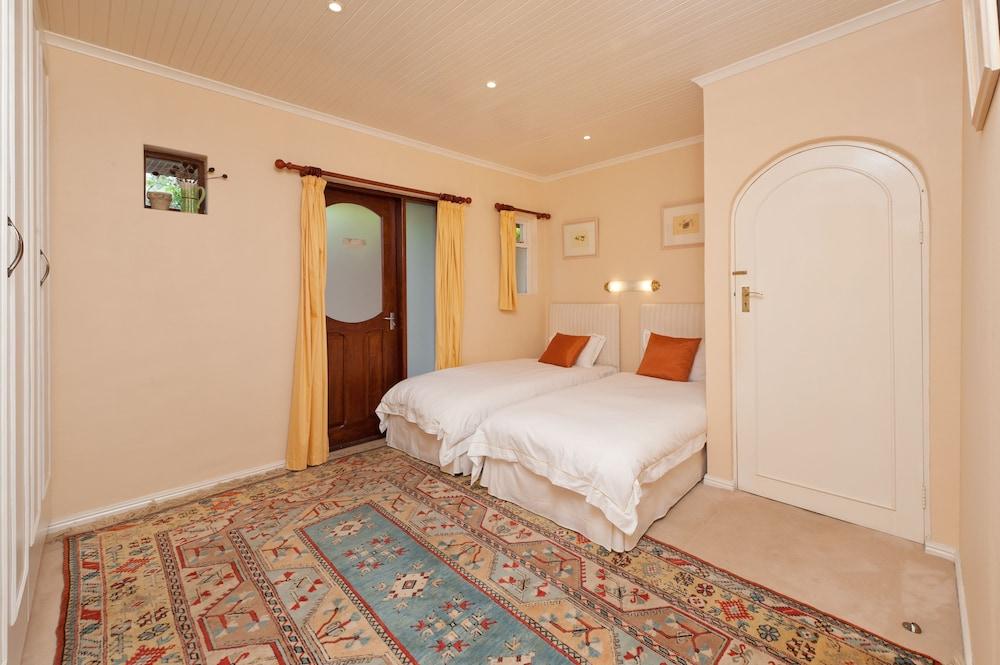 Bellavista Country Place