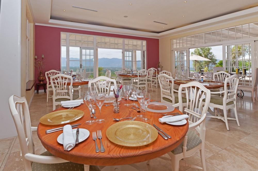 Bellavista Country Place
