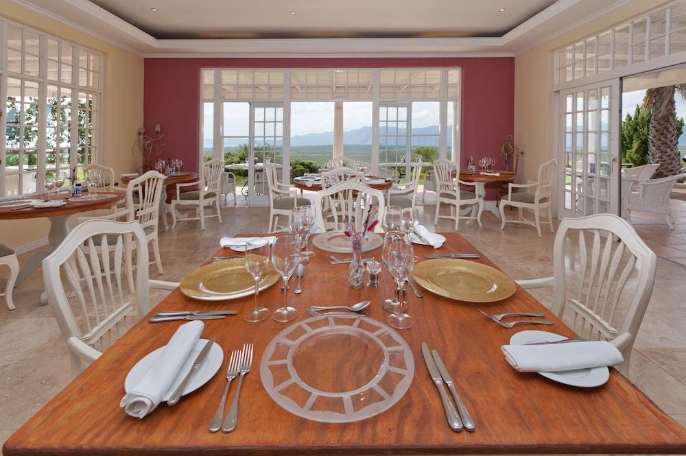 Bellavista Country Place