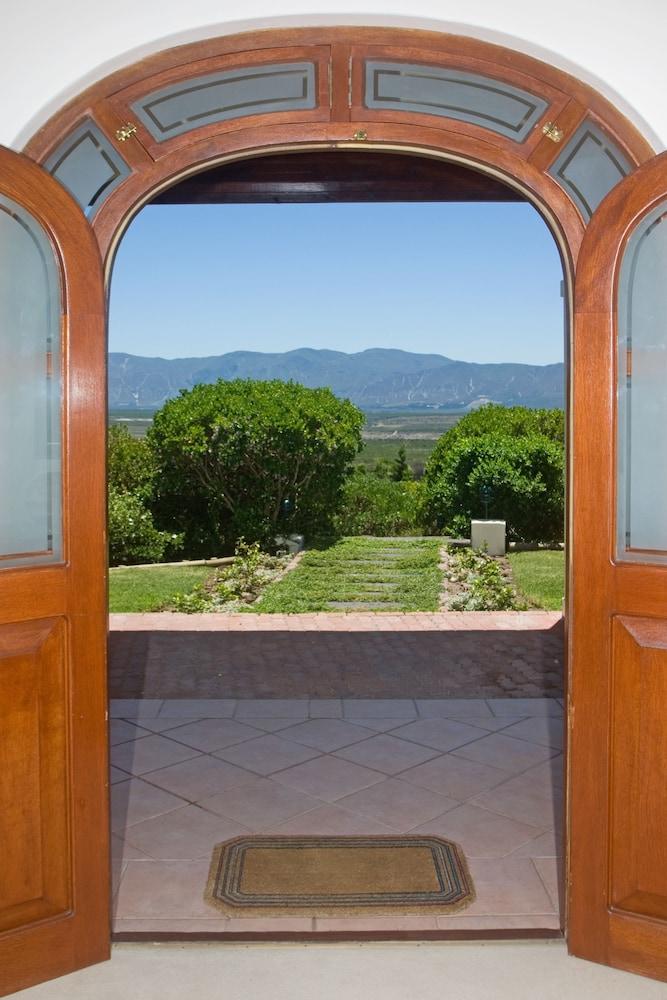 Bellavista Country Place