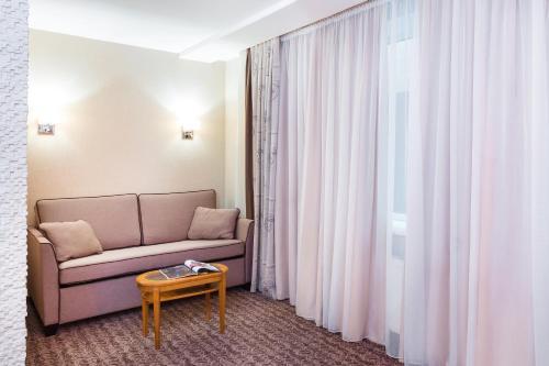 Zagrava Hotel