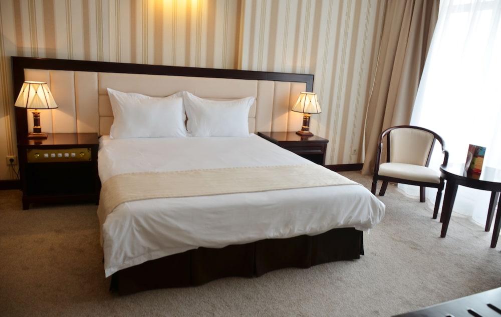 Sofievsky Posad Hotel