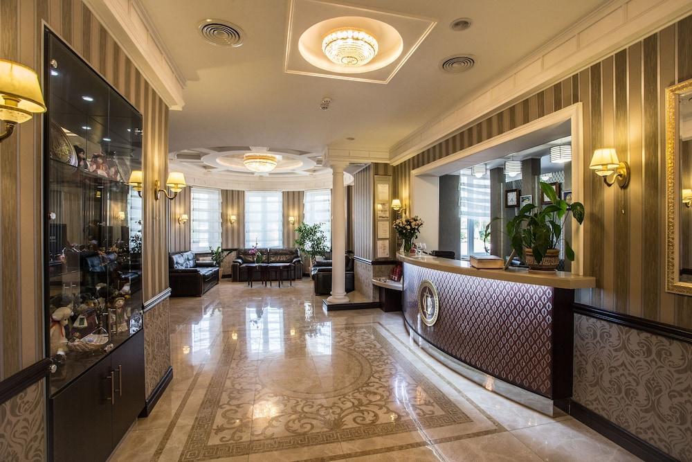 Sofievsky Posad Hotel