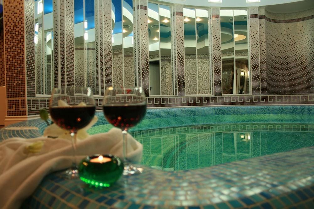 Sofievsky Posad Hotel