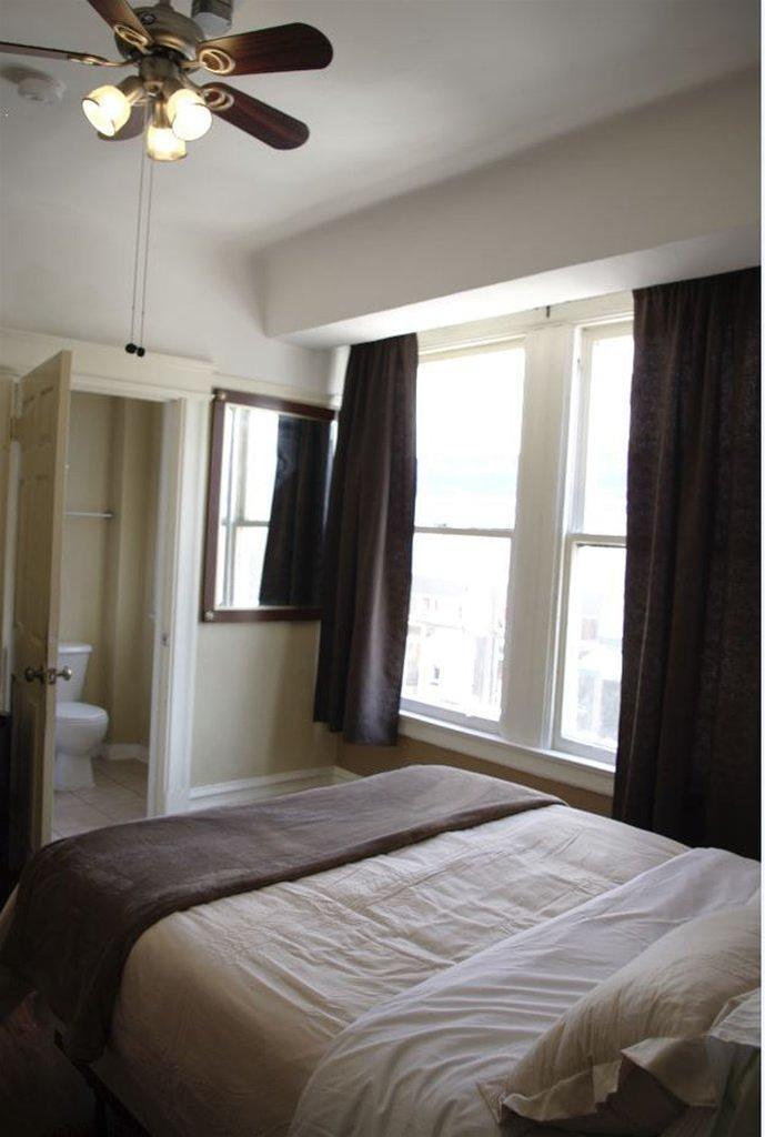 Yale Hotel