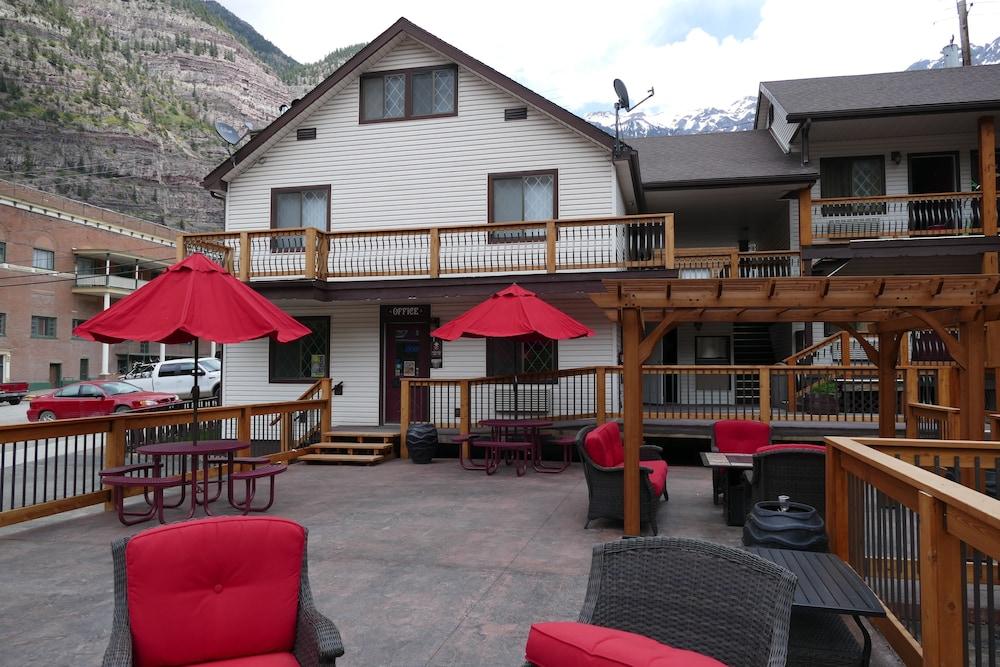 Matterhorn Inn