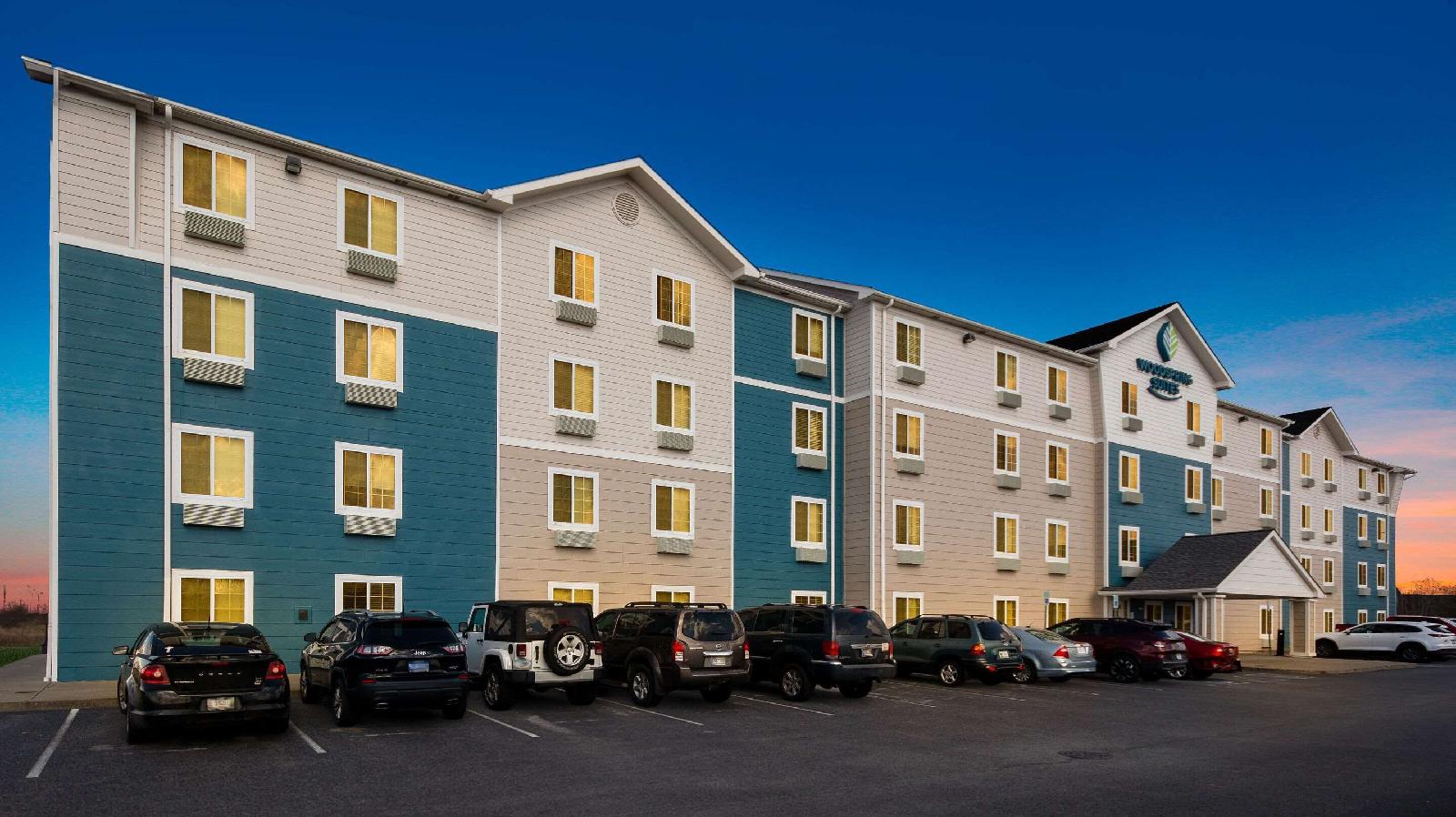 WoodSpring Suites Evansville