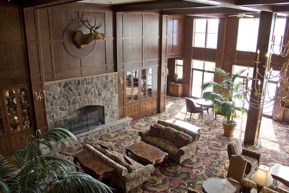 The Osthoff Resort