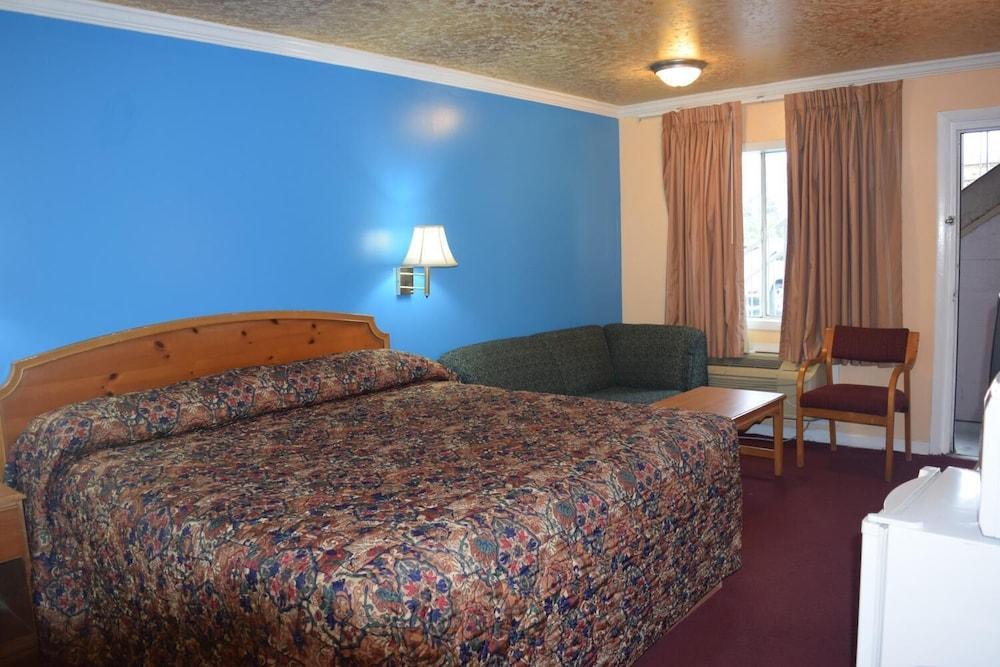 Fort Eustis Inn
