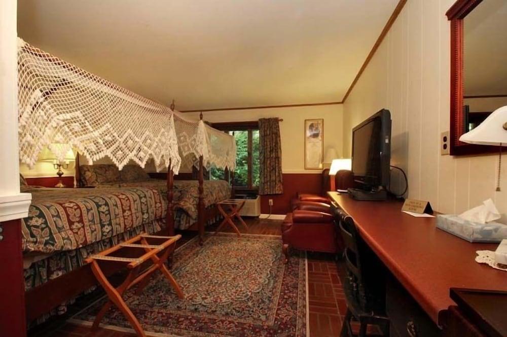 The Earl of Sandwich Motel