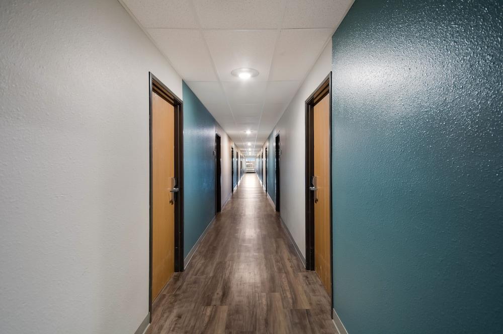 WoodSpring Suites Augusta Fort Gordon