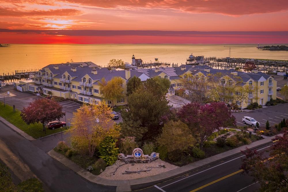 Saybrook Point Inn Marina & Spa