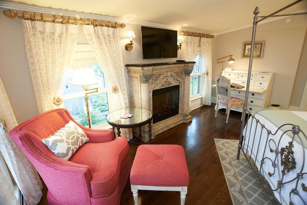 Saybrook Point Inn Marina & Spa