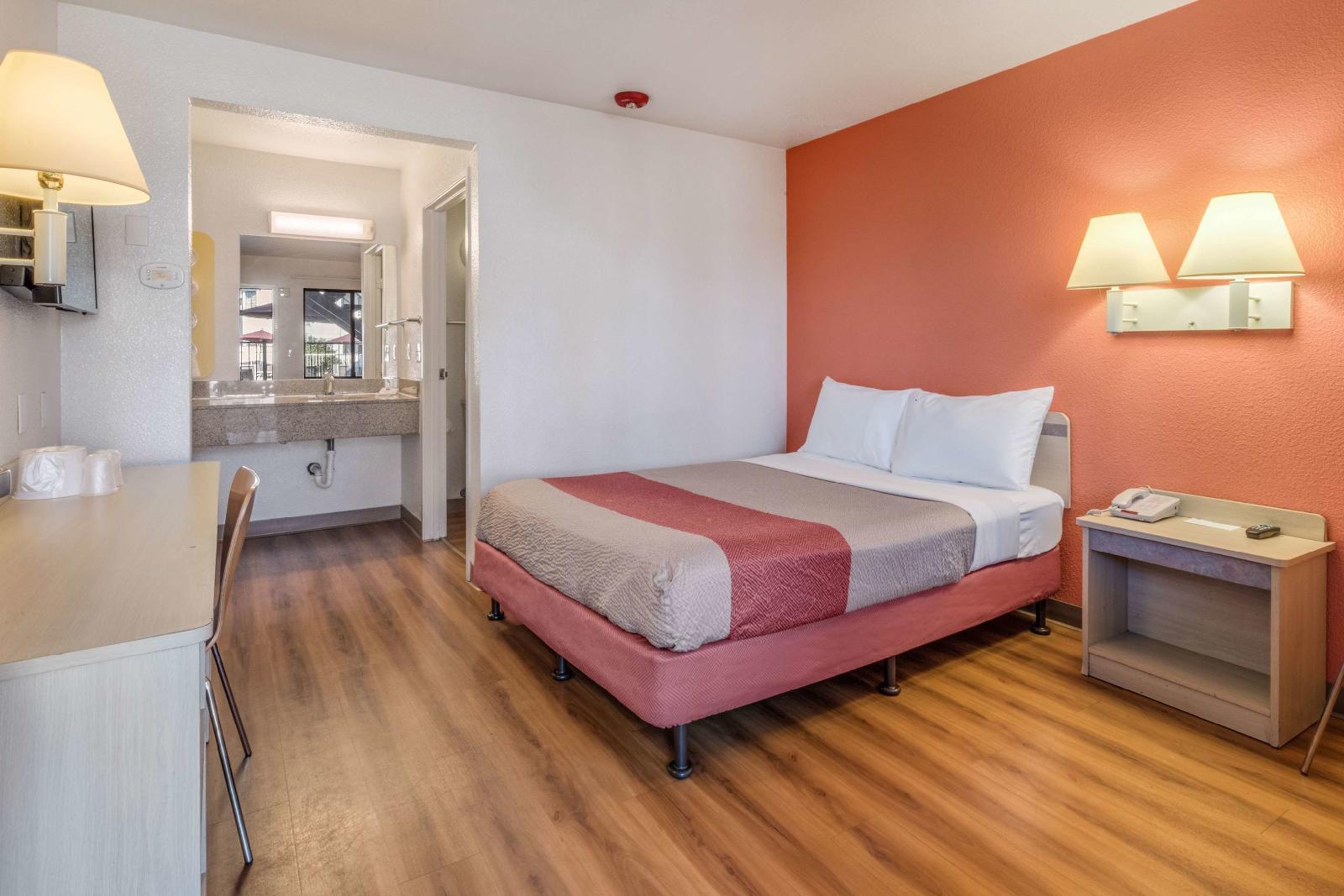 Motel 6