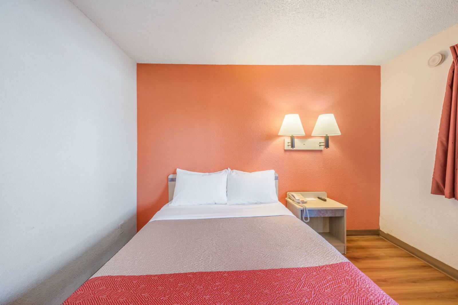 Motel 6