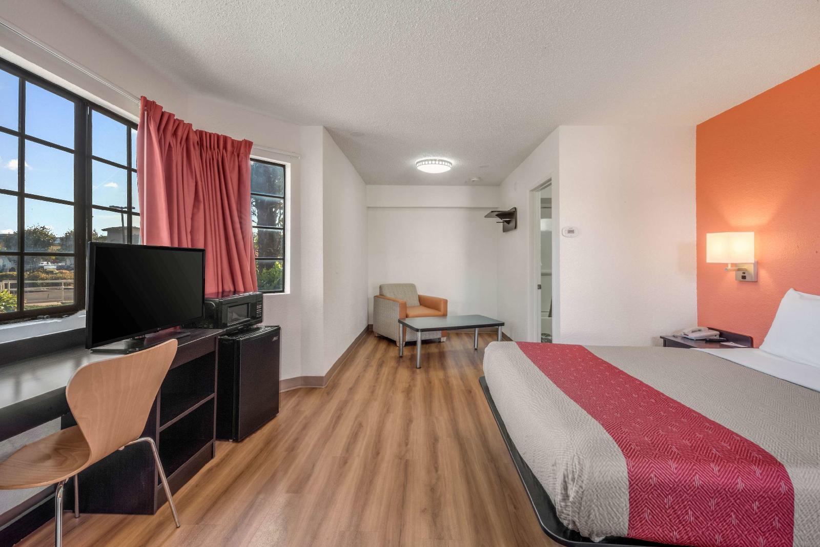 Motel 6