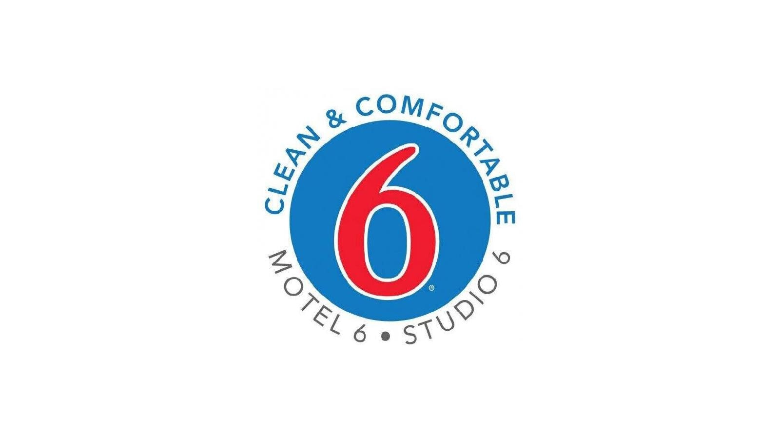 Motel 6 Pinole