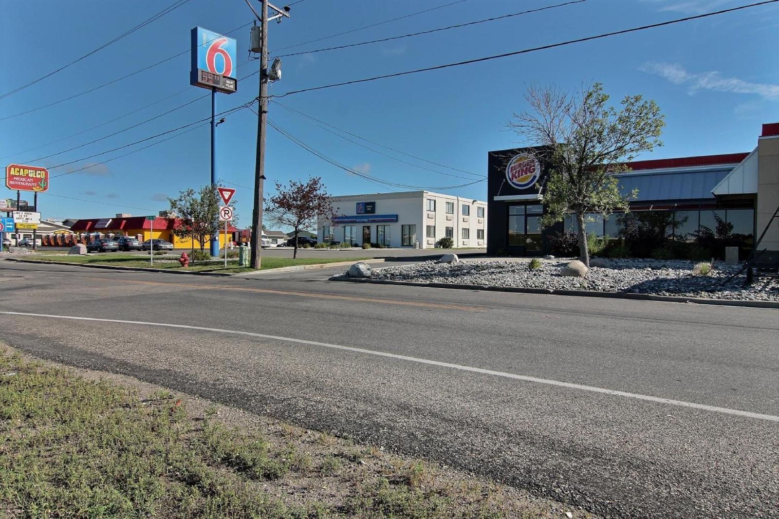 Motel 6 Fargo