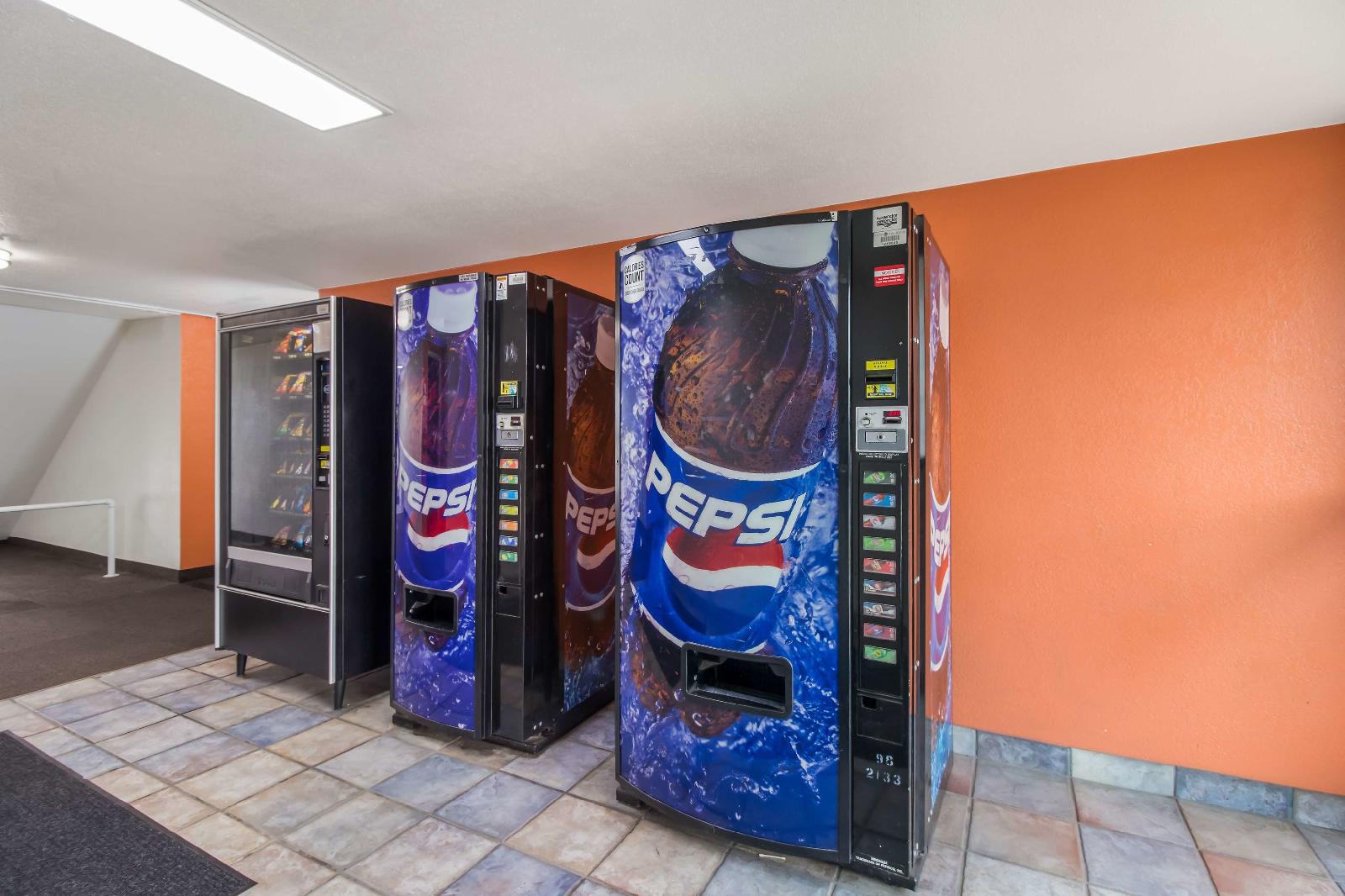Motel 6 Fargo